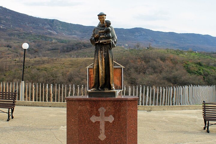 St. Anthony Church Laç