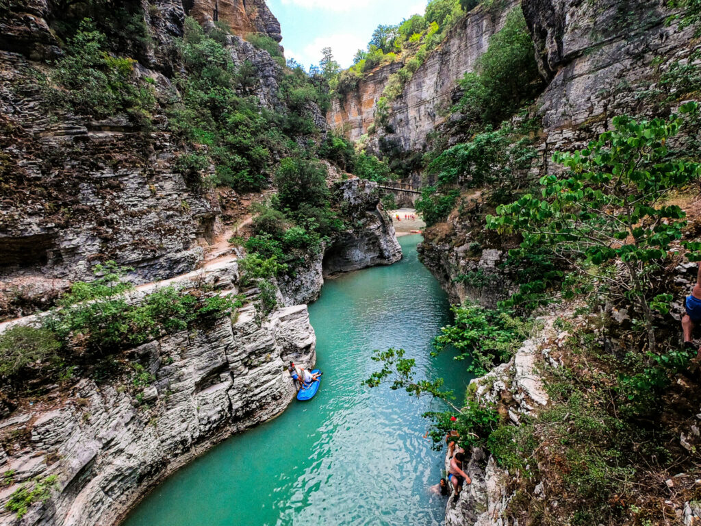 Rafting & Hiking